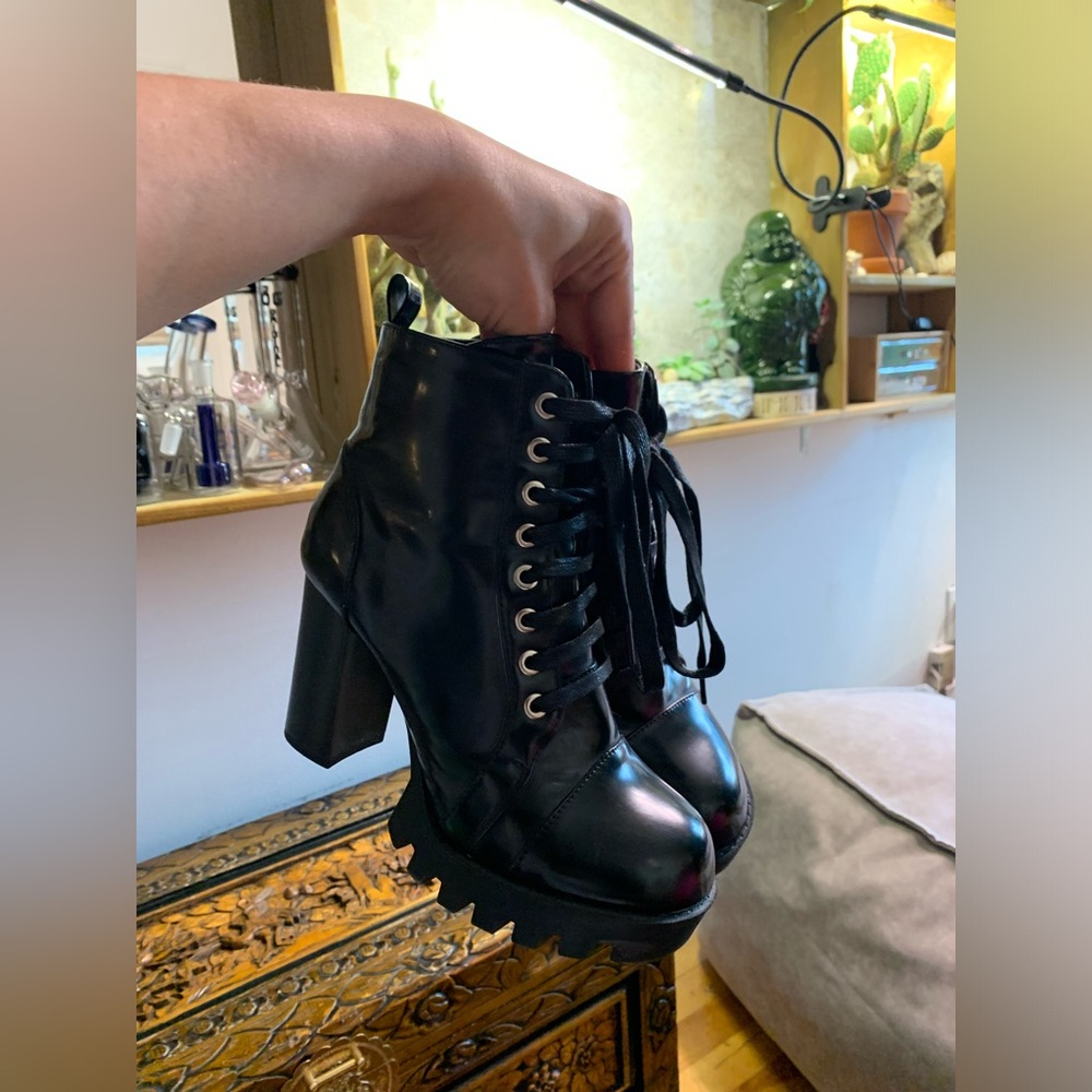 Black boots